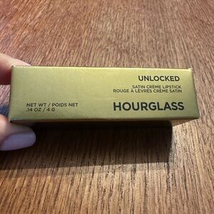 Hourglass Gold Packaging Lipstick